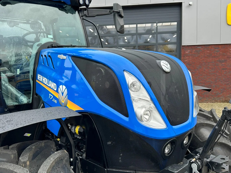 New Holland T7.245 Autocommand - Trator: foto 4 New Holland T7.245 Autocommand - Trator: foto 4