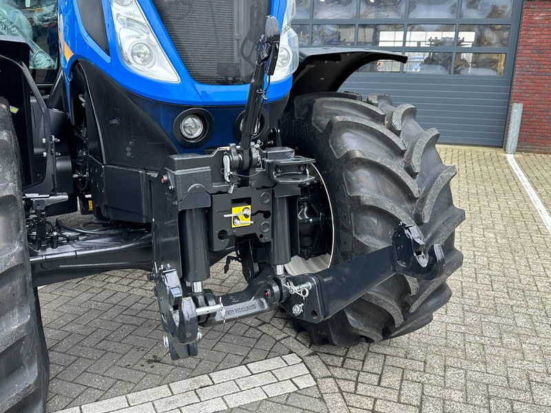 New Holland T7.245 Autocommand - Trator: foto 3 New Holland T7.245 Autocommand - Trator: foto 3