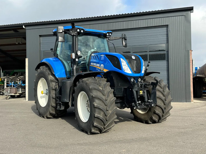New Holland T7.245 Autocommand Stage 5 - Trator: foto 3 New Holland T7.245 Autocommand Stage 5 - Trator: foto 3