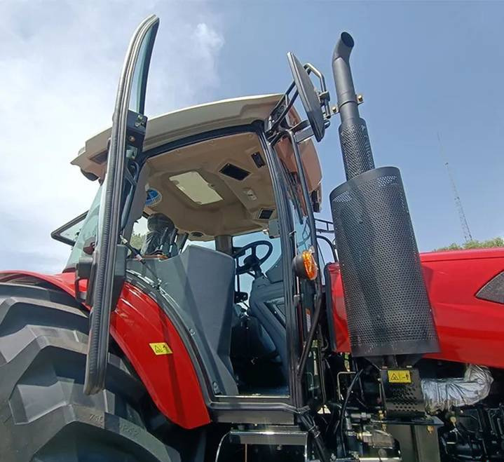 NEW MAXUS 280 HP 4x4 Tractor Warranty НОВИЙ MAXUS 280 К.с. 4x4 Трактор Гарантія NOWY Ciągnik 280 KM 4x4 MAXUS Gwarancja - Trator: foto 5 NEW MAXUS 280 HP 4x4 Tractor Warranty НОВИЙ MAXUS 280 К.с. 4x4 Трактор Гарантія NOWY Ciągnik 280 KM 4x4 MAXUS Gwarancja - Trator: foto 5