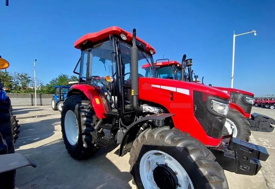 NEW MAXUS 75 HP 4x4 Tractor Euro 5 Warranty up to 10 YEARS | НОВИЙ MAXUS 75 К.с. Трактор 4x4 Євро 5 Гарантія до 10 РОКІВ - Trator: foto 2 NEW MAXUS 75 HP 4x4 Tractor Euro 5 Warranty up to 10 YEARS | НОВИЙ MAXUS 75 К.с. Трактор 4x4 Євро 5 Гарантія до 10 РОКІВ - Trator: foto 2
