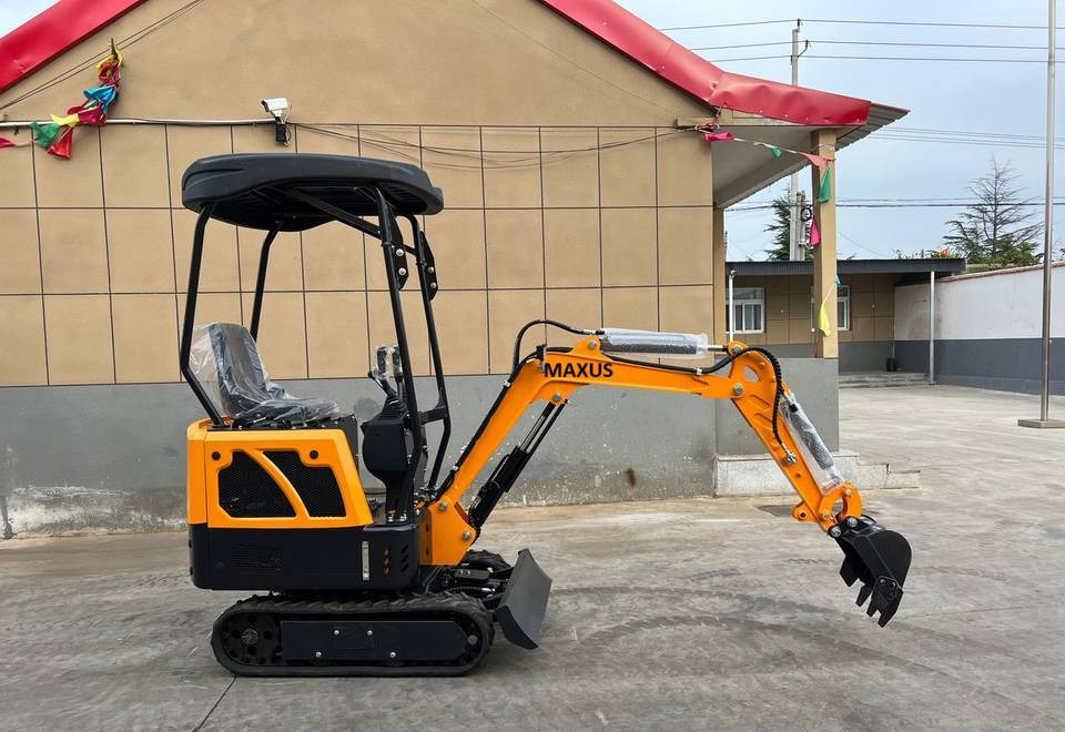 NEW MAXUS Kubota Excavator Euro 5 Warranty up to 10 YEARS НОВА копарка MAXUS Kubota Euro 5 Гарантія до 10 РОКІВ NOWA koparka MAXUS Kubota Euro 5 Gwarancja do 10 LAT - Mini escavadeira: foto 2 NEW MAXUS Kubota Excavator Euro 5 Warranty up to 10 YEARS НОВА копарка MAXUS Kubota Euro 5 Гарантія до 10 РОКІВ NOWA koparka MAXUS Kubota Euro 5 Gwarancja do 10 LAT - Mini escavadeira: foto 2
