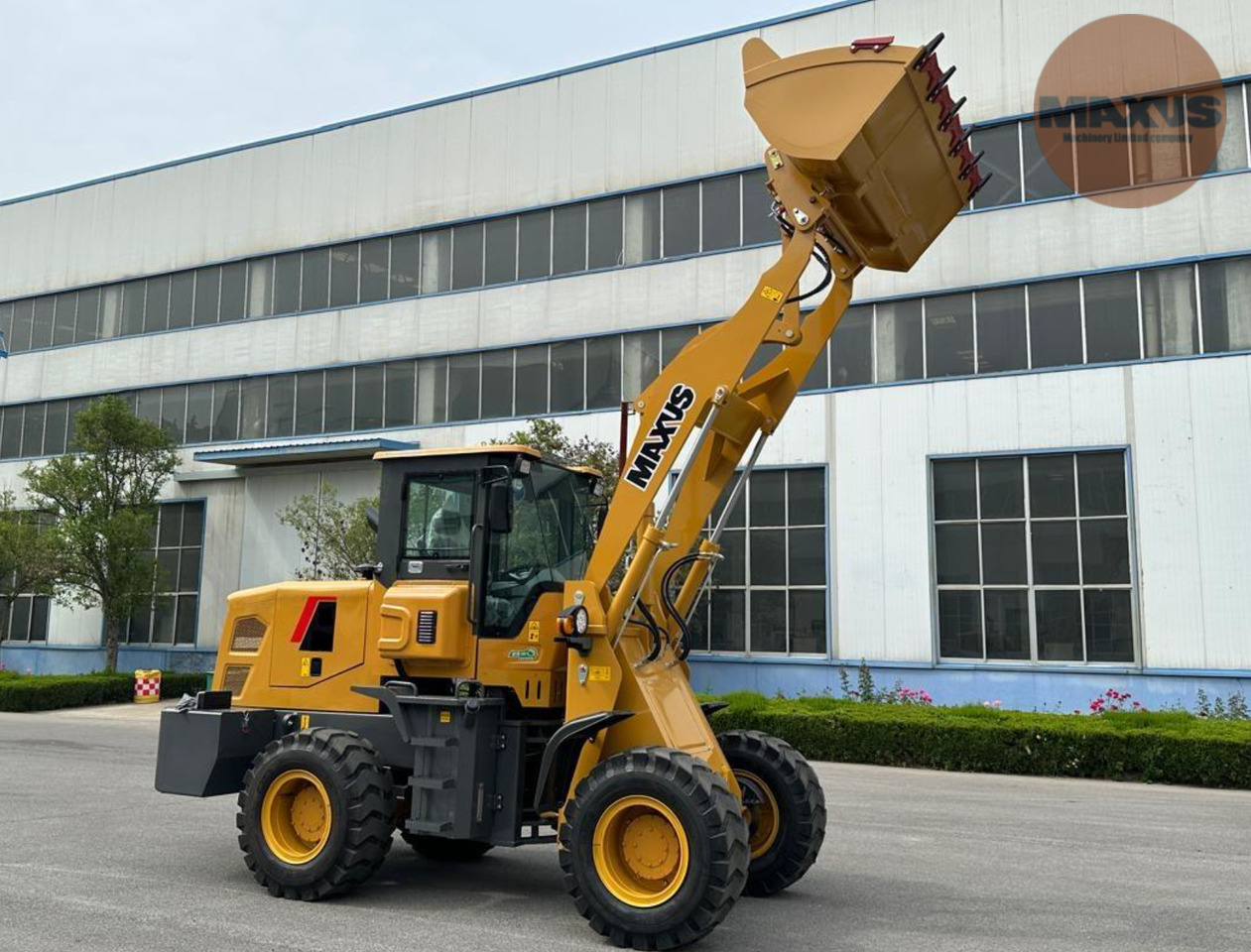 New 5m Telescopic Loader MAXUS 5m - Pá carregadora telescópica: foto 1 New 5m Telescopic Loader MAXUS 5m - Pá carregadora telescópica: foto 1