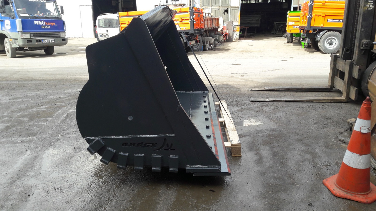 Hyundai HL770 - Balde para carregadeiras por Máquina de construção: foto 3 Hyundai HL770 - Balde para carregadeiras por Máquina de construção: foto 3