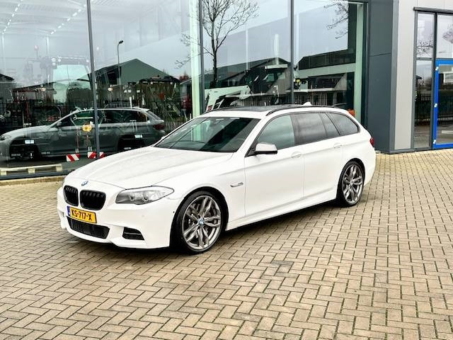 BMW m550xd super compleet! - Automóvel: foto 3 BMW m550xd super compleet! - Automóvel: foto 3