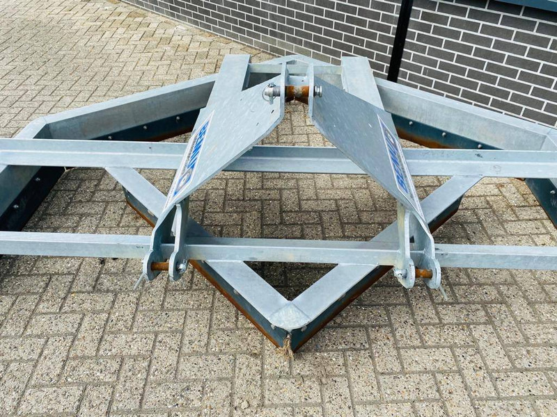 VHM Kopakkervlakker, Scraper, Vlakraam - Maquina para lavrar a terra: foto 1 VHM Kopakkervlakker, Scraper, Vlakraam - Maquina para lavrar a terra: foto 1
