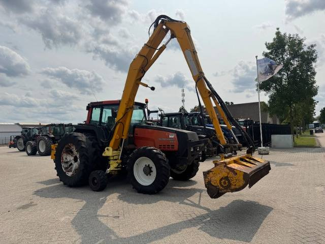 Leasing de Valtra 8150 hitech met Bos maaiarm met klepelmaaier Valtra 8150 hitech met Bos maaiarm met klepelmaaier: foto 7