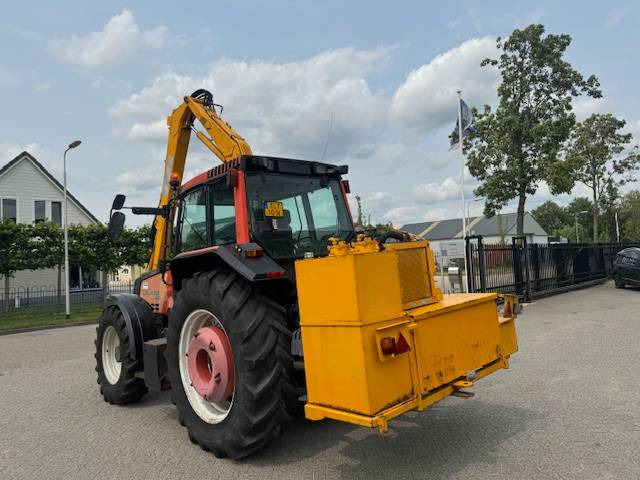 Leasing de Valtra 8150 hitech met Bos maaiarm met klepelmaaier Valtra 8150 hitech met Bos maaiarm met klepelmaaier: foto 11