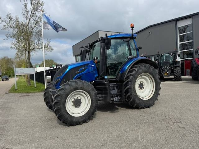 Valtra N134 Versu Smart Touch, GPS - Trator: foto 3 Valtra N134 Versu Smart Touch, GPS - Trator: foto 3