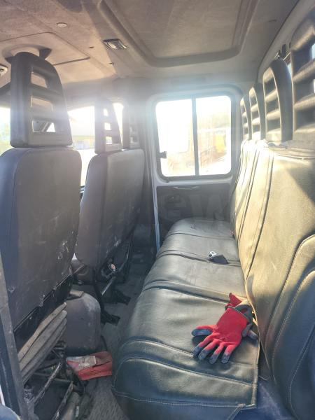 Leasing de Iveco 35C12 Iveco 35C12: foto 9