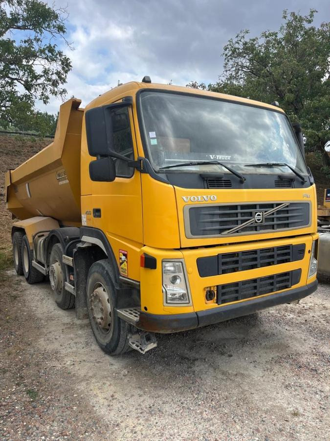 Volvo FM400 - Camião basculante: foto 1 Volvo FM400 - Camião basculante: foto 1