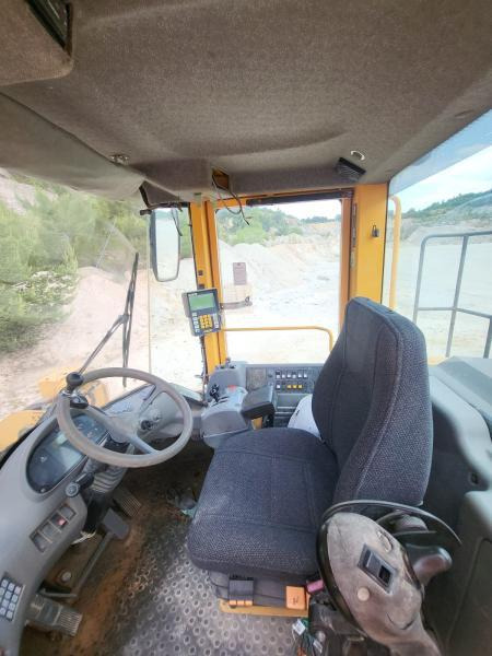 Pá carregadora de rodas Volvo L 150 E: foto 11