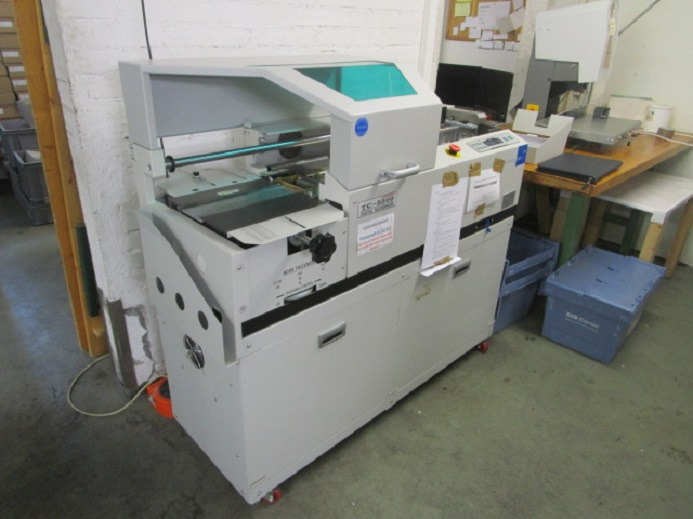 PERFECT BINDER TC-5500 MIT UNTERSCHRANK - Encadernadora: foto 3 PERFECT BINDER TC-5500 MIT UNTERSCHRANK - Encadernadora: foto 3