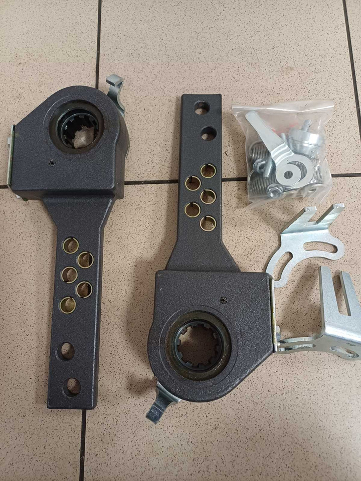 EUROPART - Peça de reposição por Reboque: foto 2 EUROPART - Peça de reposição por Reboque: foto 2