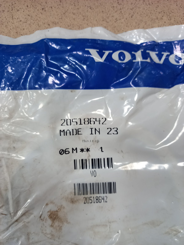 VOLVO; RENAULT FM7; FM10; FM12; FL6; FL7; FL10; FL12; FH12; FH16; MIDLUM; PREMIUM; MAGNUM; KERAX - Eixo traseiro: foto 3 VOLVO; RENAULT FM7; FM10; FM12; FL6; FL7; FL10; FL12; FH12; FH16; MIDLUM; PREMIUM; MAGNUM; KERAX - Eixo traseiro: foto 3