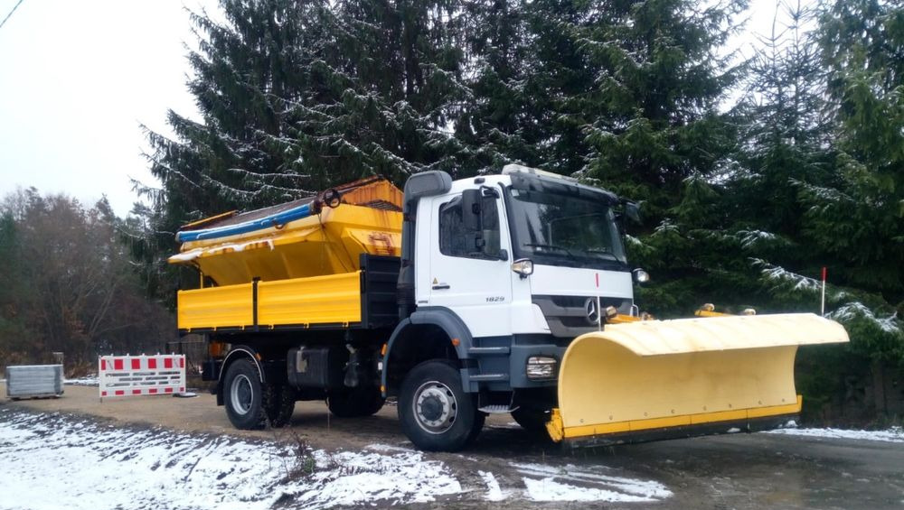 Mercedes-Benz Axor 1824 - Veículo limpa-neves: foto 2 Mercedes-Benz Axor 1824 - Veículo limpa-neves: foto 2