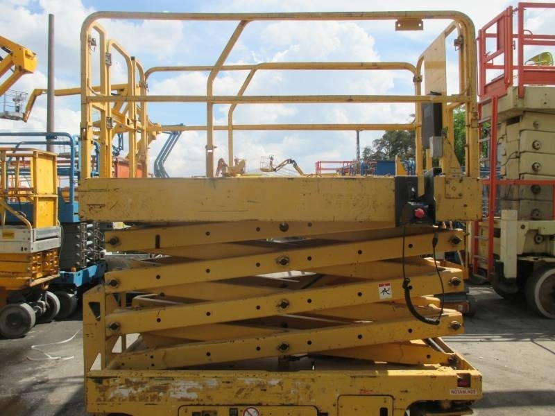 Genie GS 2646 - Plataforma de Tijera/ Plataforma de tesoura: foto 5 Genie GS 2646 - Plataforma de Tijera/ Plataforma de tesoura: foto 5