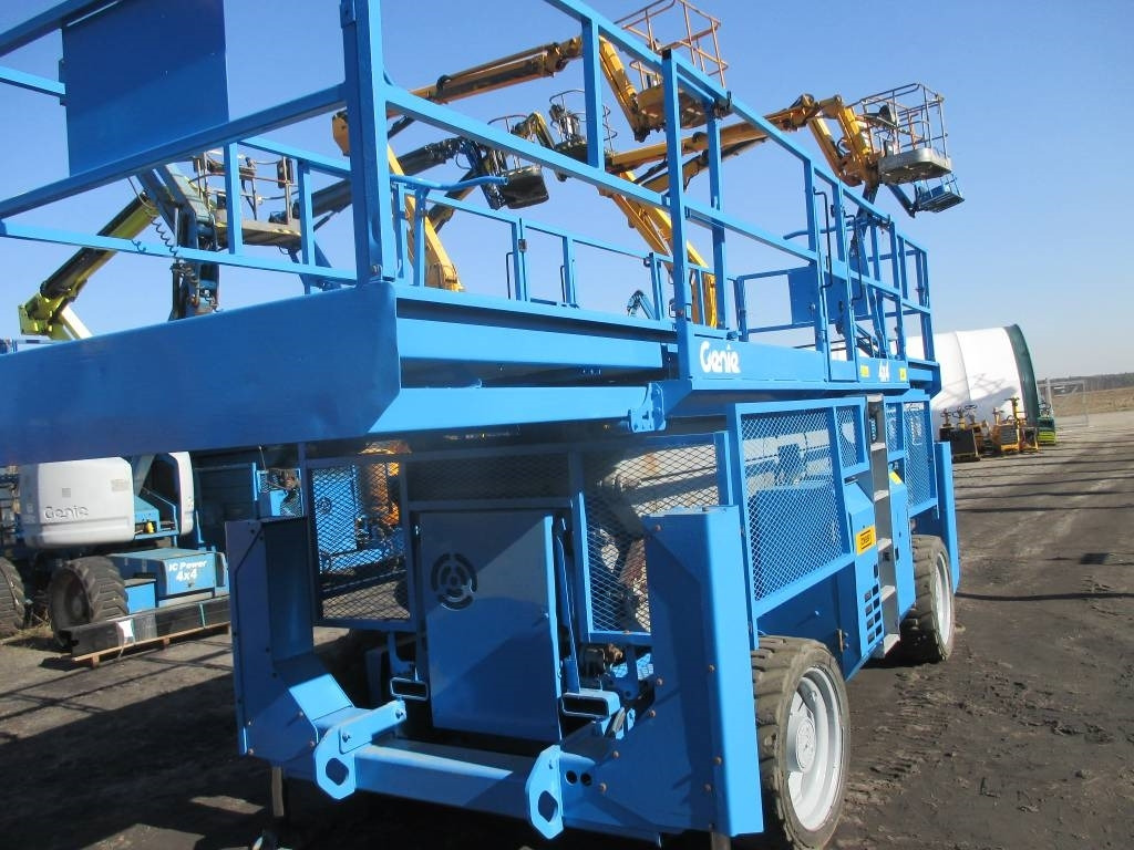 Genie GS 4390 RT - Plataforma de Tijera/ Plataforma de tesoura: foto 2 Genie GS 4390 RT - Plataforma de Tijera/ Plataforma de tesoura: foto 2