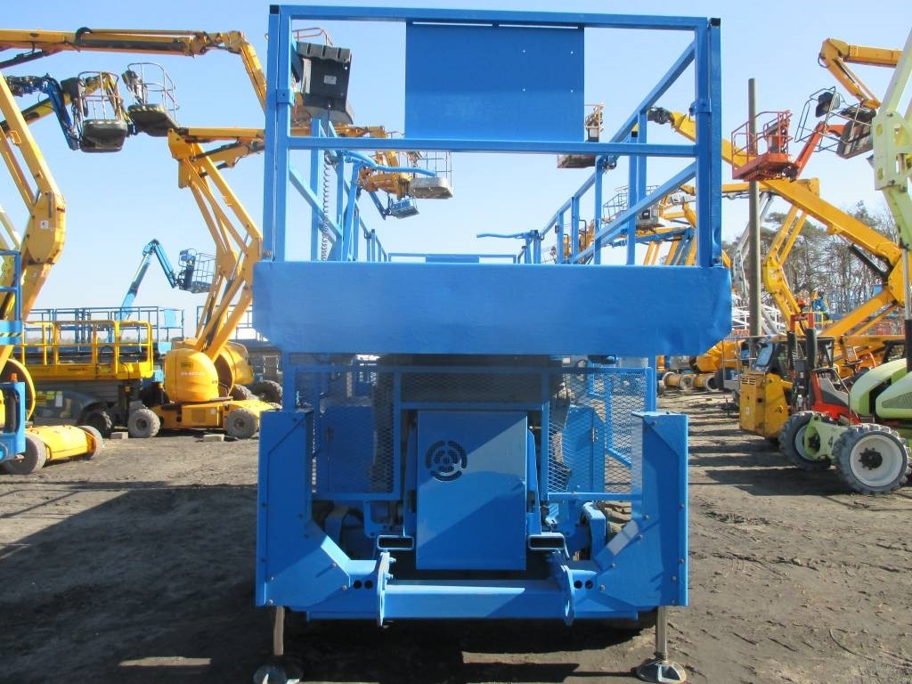 Genie GS 4390 RT - Plataforma de Tijera/ Plataforma de tesoura: foto 3 Genie GS 4390 RT - Plataforma de Tijera/ Plataforma de tesoura: foto 3