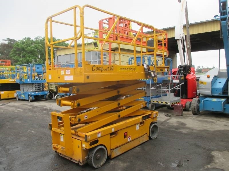 Haulotte Compact 10 - Plataforma de Tijera/ Plataforma de tesoura: foto 4 Haulotte Compact 10 - Plataforma de Tijera/ Plataforma de tesoura: foto 4