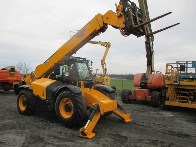 JCB 540-140 - Empilhador telescópico: foto 1 JCB 540-140 - Empilhador telescópico: foto 1