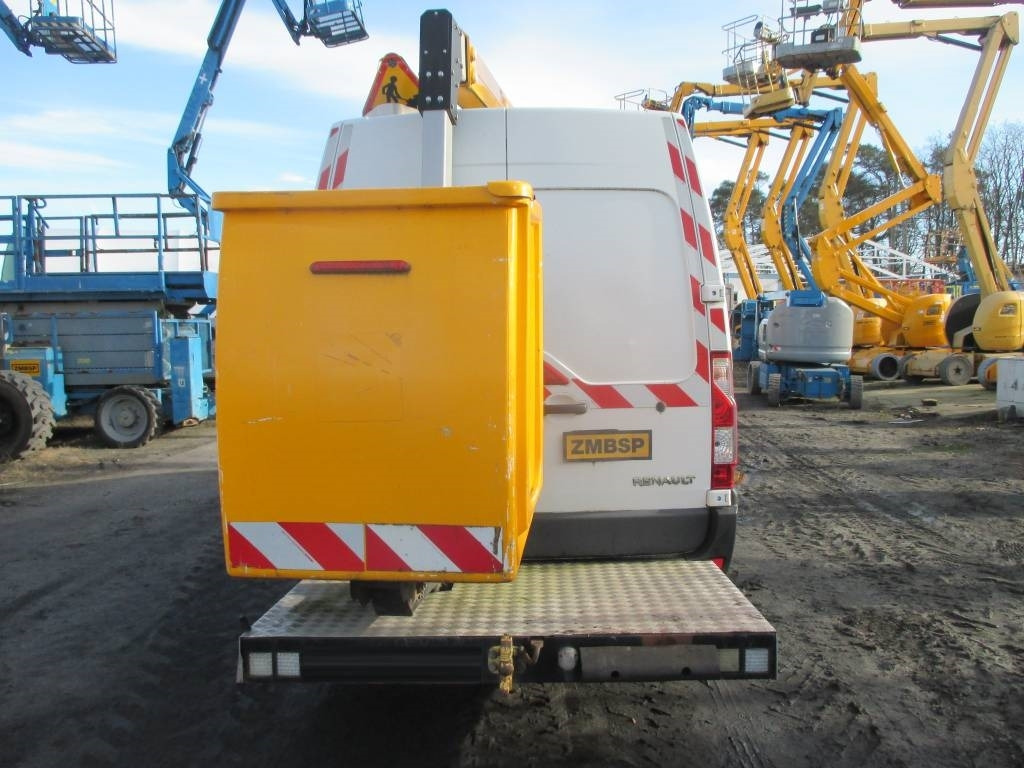 Klubb K32 - Caminhão com plataforma aérea: foto 4 Klubb K32 - Caminhão com plataforma aérea: foto 4