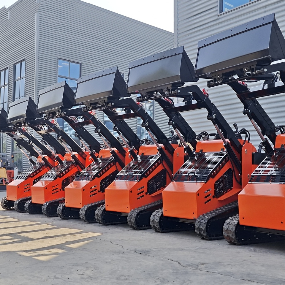 LEZUM Free Shipping Mini Skid Steer Loader Compact Track Electric/Diesel Chinese Mini Skid Steer Loader For Sale With Mini Skid Steer Attachments 4 In 1 Bucket - Mini pá carregadora: foto 4 LEZUM Free Shipping Mini Skid Steer Loader Compact Track Electric/Diesel Chinese Mini Skid Steer Loader For Sale With Mini Skid Steer Attachments 4 In 1 Bucket - Mini pá carregadora: foto 4