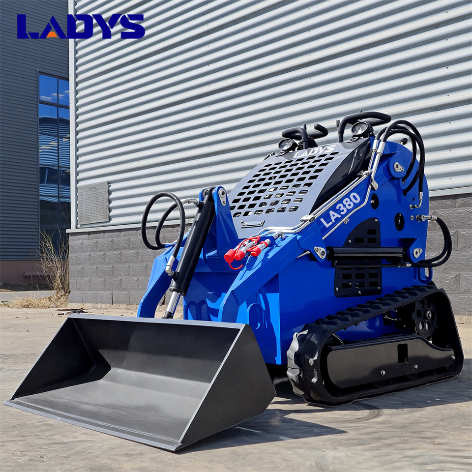 LADYS Free Shipping LA380 Mini Skid Steer Loader Compact Track Diesel Cheap Mini Skid Steer Loader For Sale With Mini Skid Steer Attachments 4 In 1 Bucket - Mini pá carregadora: foto 3 LADYS Free Shipping LA380 Mini Skid Steer Loader Compact Track Diesel Cheap Mini Skid Steer Loader For Sale With Mini Skid Steer Attachments 4 In 1 Bucket - Mini pá carregadora: foto 3