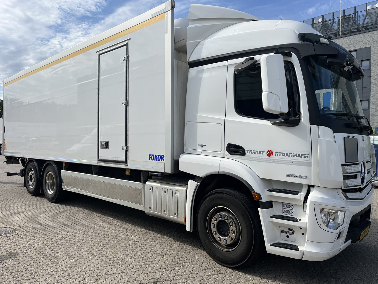 MERCEDES-BENZ Actros 2540 - Camião frigorífico: foto 3 MERCEDES-BENZ Actros 2540 - Camião frigorífico: foto 3
