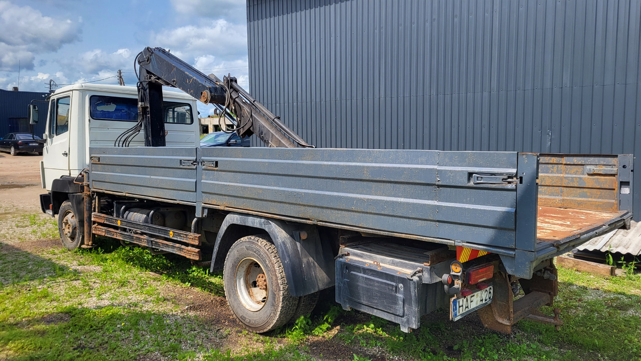 MERCEDES-BENZ 814 HIAB 071 - Camião grua: foto 3 MERCEDES-BENZ 814 HIAB 071 - Camião grua: foto 3