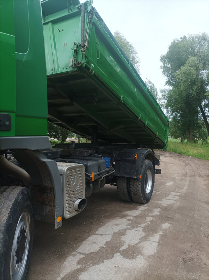 MERCEDES-BENZ ACTROS 18 36 4X4 - Camião basculante: foto 3 MERCEDES-BENZ ACTROS 18 36 4X4 - Camião basculante: foto 3