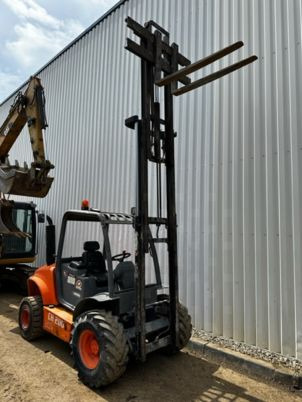 Ausa C200HX4 - 4x4 à 16500€ HT - Empilhadeira: foto 4 Ausa C200HX4 - 4x4 à 16500€ HT - Empilhadeira: foto 4