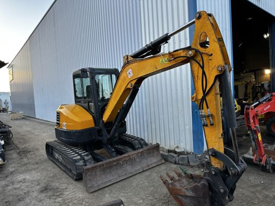 Bobcat E50 - Mini escavadeira: foto 5 Bobcat E50 - Mini escavadeira: foto 5