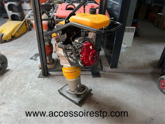 ENARCO PH60H - Compactadora de percussão: foto 1 ENARCO PH60H - Compactadora de percussão: foto 1