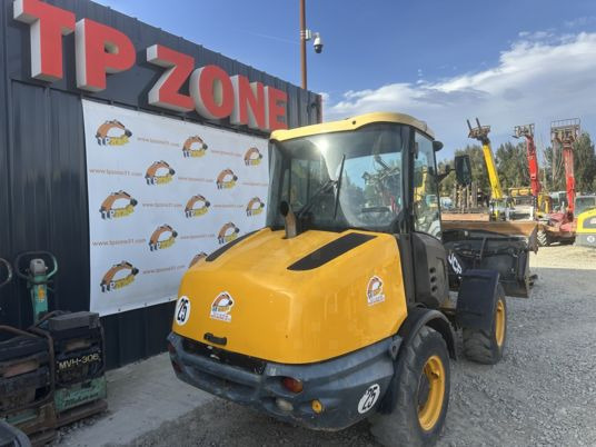 JCB 406 à 23500 € HT - Carregadora articulada: foto 5 JCB 406 à 23500 € HT - Carregadora articulada: foto 5