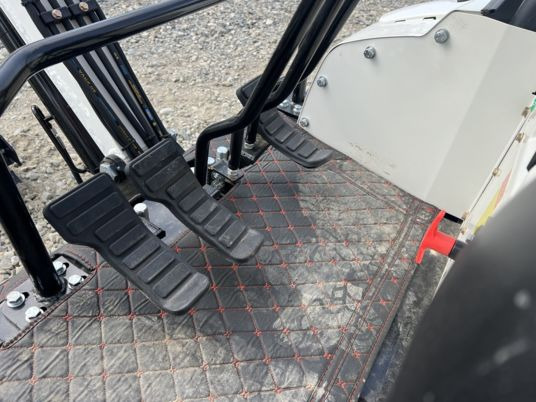 Mini escavadeira JPC HT13: foto 9