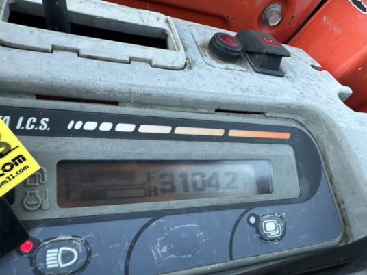 Mini escavadeira Kubota KX61-3 à 18 500 € HT: foto 6 Mini escavadeira Kubota KX61-3 à 18 500 € HT: foto 6