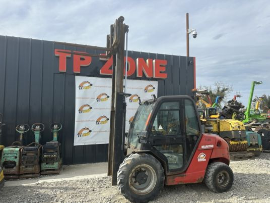 Empilhador todo-o-terreno Manitou MH25-4 4X4 à 23500 € HT: foto 8