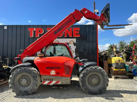 Empilhador telescópico Manitou Mt932 à 39900 € HT: foto 9