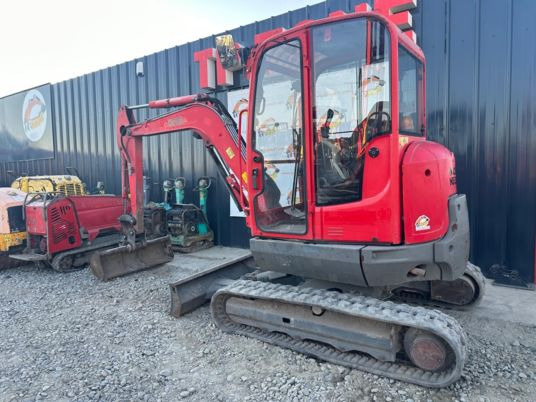 Wacker Neuson EZ38 Cabine à 19900 € HT - Mini escavadeira: foto 4 Wacker Neuson EZ38 Cabine à 19900 € HT - Mini escavadeira: foto 4
