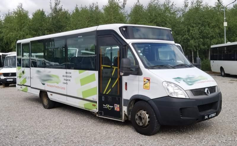 Iveco Aptineo Daily 34 miejsca NOWY SILNIK - Minibus, Ônibus suburbano: foto 1 Iveco Aptineo Daily 34 miejsca NOWY SILNIK - Minibus, Ônibus suburbano: foto 1