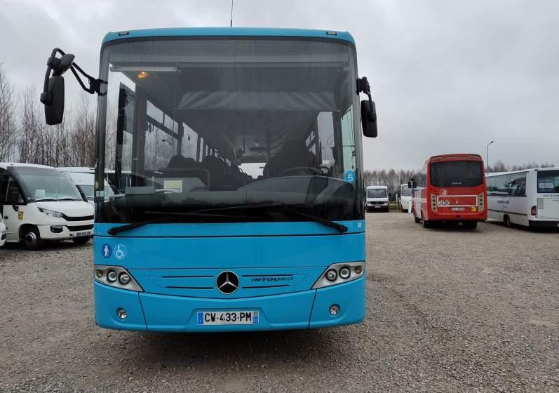 Mercedes-Benz INTOURO M/L - Ônibus suburbano: foto 2 Mercedes-Benz INTOURO M/L - Ônibus suburbano: foto 2