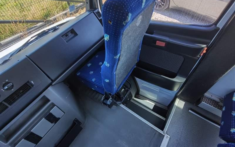 Ônibus suburbano Mercedes-Benz Vario 813D 39 miejsc *webasto*6646: foto 19