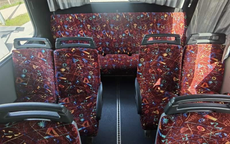 Ônibus suburbano Mercedes-Benz Vario 814D 38+13: foto 16