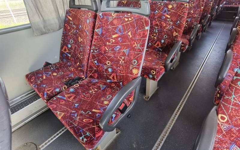 Ônibus suburbano Mercedes-Benz Vario 814D 38+13: foto 13