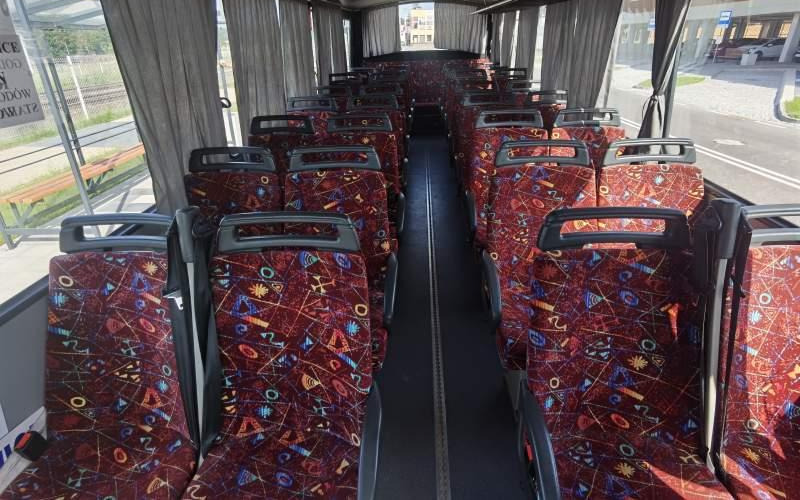 Ônibus suburbano Mercedes-Benz Vario 814D 38+13: foto 11