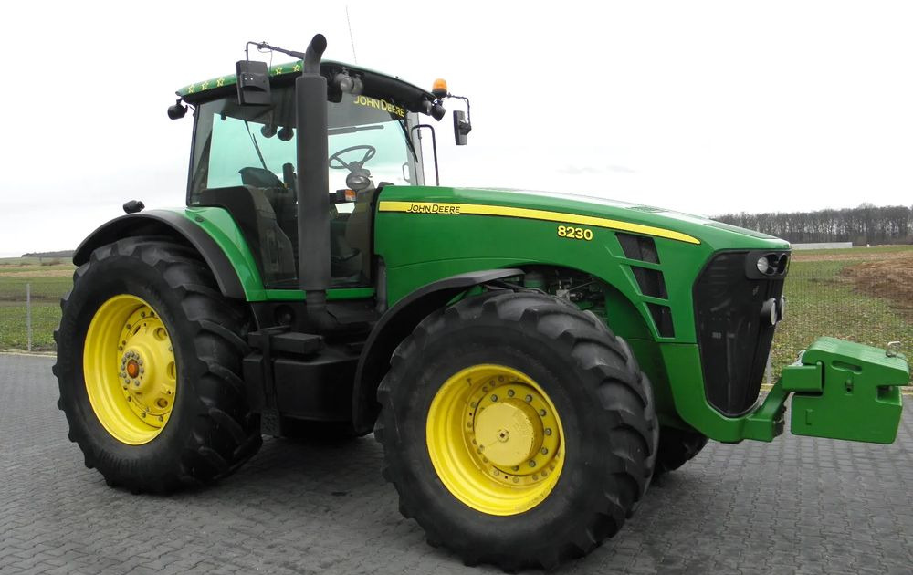 John Deere 8230 2009 Rok POWERSHIFT, Nie Malowany, Stan Bardzo Dobry - Trator: foto 3 John Deere 8230 2009 Rok POWERSHIFT, Nie Malowany, Stan Bardzo Dobry - Trator: foto 3