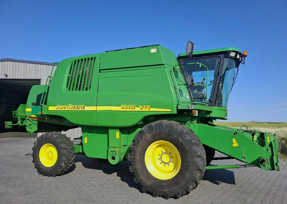 John Deere WTS 9640i 2005 Rok, heder 6,1m, Stol do rzepaku, Nie Malowany, Stan Bardzo Dobry - Ceifeira debulhadora: foto 2 John Deere WTS 9640i 2005 Rok, heder 6,1m, Stol do rzepaku, Nie Malowany, Stan Bardzo Dobry - Ceifeira debulhadora: foto 2