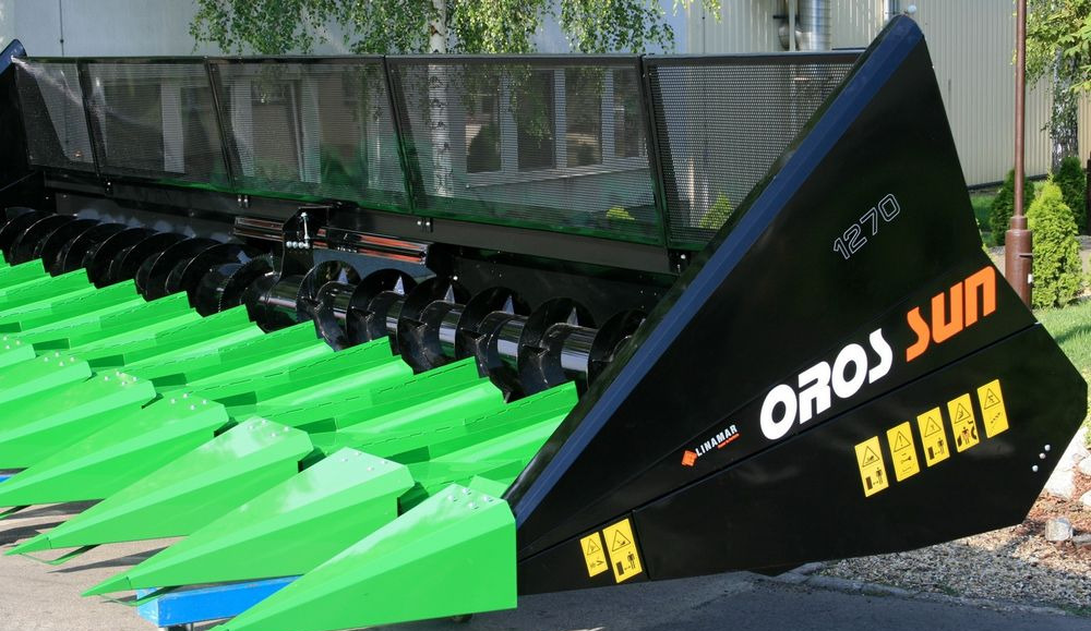 Oros SUN 1276 12 rzędowy, Nowe przystawki do Zbioru Słonecznika - Plataforma para colher girassol: foto 4 Oros SUN 1276 12 rzędowy, Nowe przystawki do Zbioru Słonecznika - Plataforma para colher girassol: foto 4