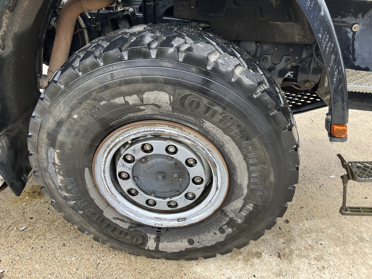 Caminhão com plataforma aérea Iveco Eurocargo 150E28 4x4 nacelle Time 16M: foto 9 Caminhão com plataforma aérea Iveco Eurocargo 150E28 4x4 nacelle Time 16M: foto 9